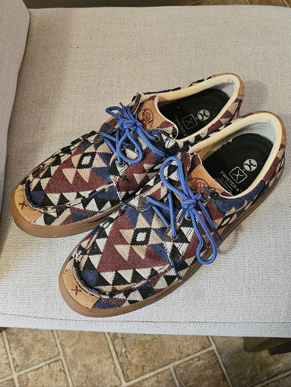 Size 11 Twisted X Men’s Aztec Pattern Casual Shoes - Brown/Blue